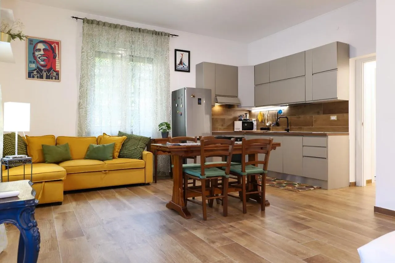 Appartamento Primopiano - Paladini Milano 0*,