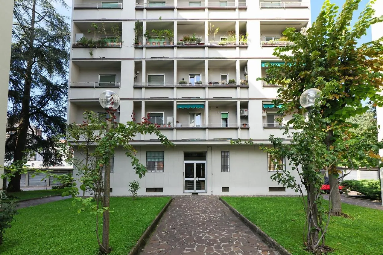 Primopiano - Paladini Apartment Milan